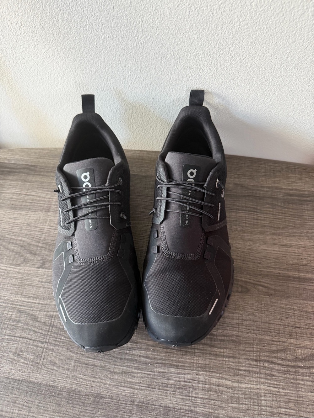 On Running Black Cloudswift Low-Profile Running Sneakers - Picture 3 of 4